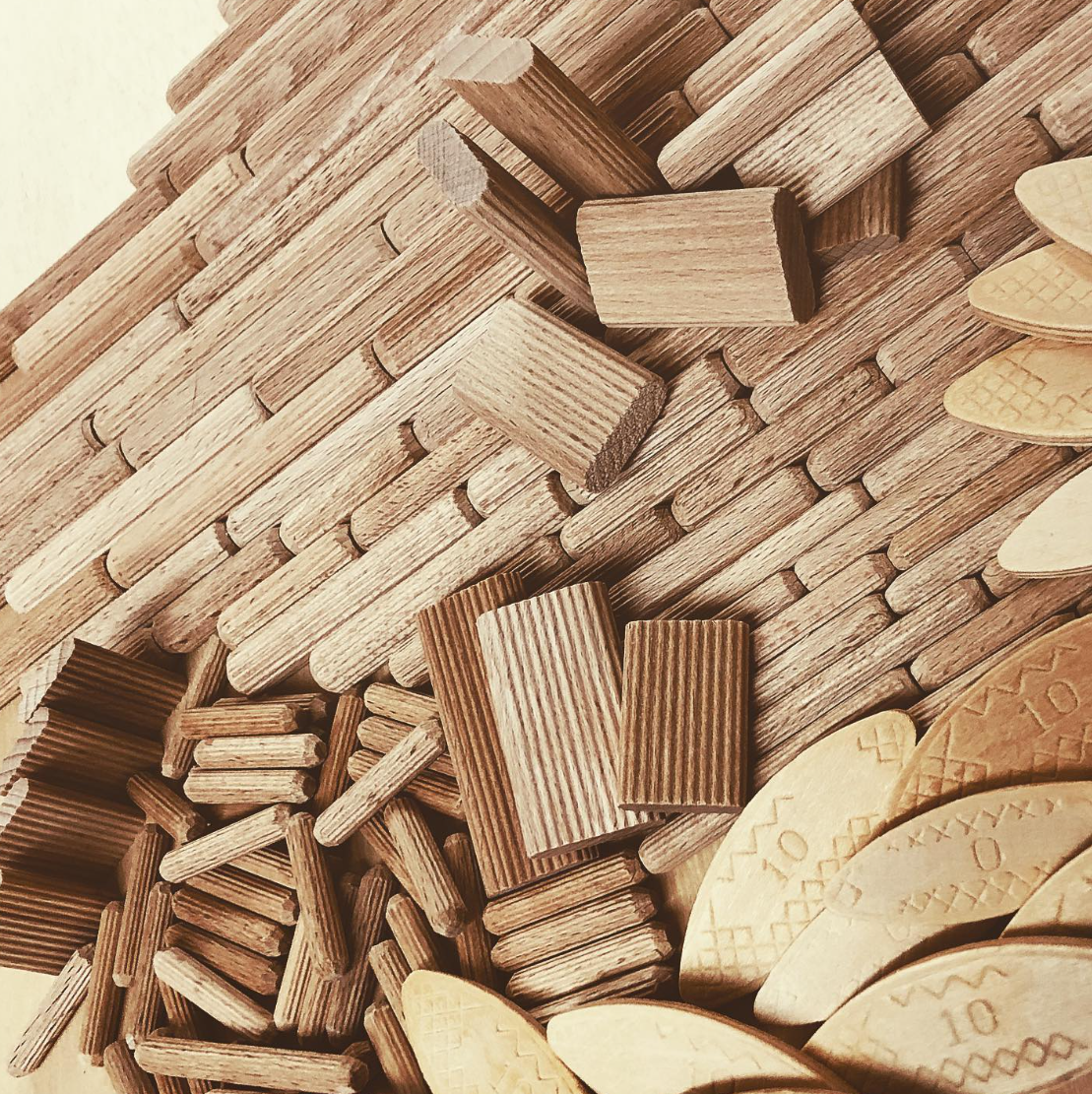 Dowel Pins, Dominos and Joining Systems