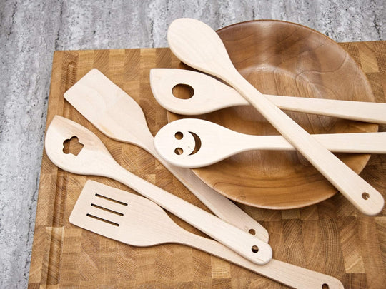 Beech Kitchen Utensils with Laser Cut Motifs - Smile (Set of 6)