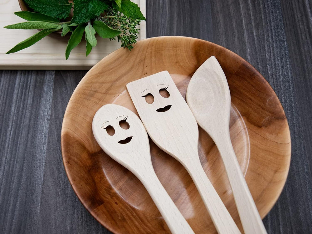 Beech Kitchen Utensils with Laser Cut Motifs - Woman (Set of 3)