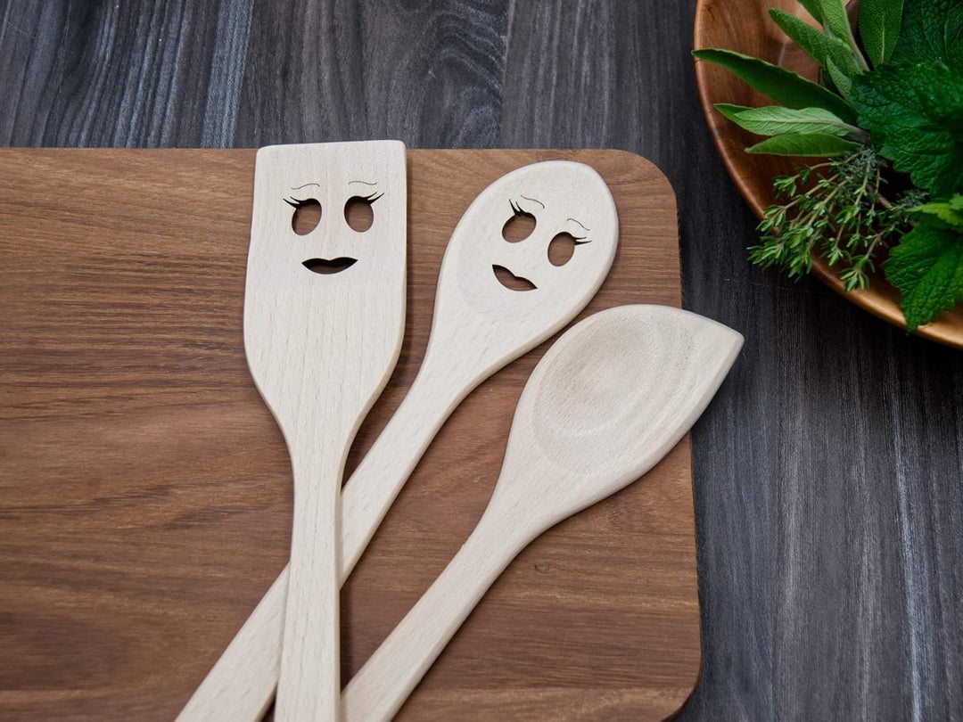 Beech Kitchen Utensils with Laser Cut Motifs - Woman (Set of 3)
