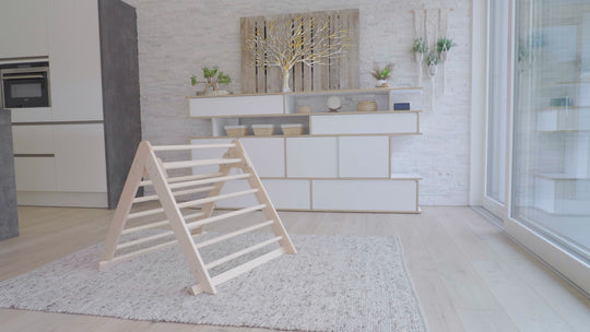 Beech Climbing Triangle with Accessories